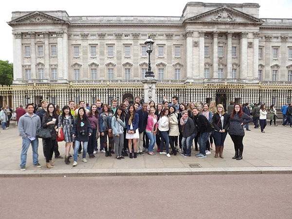 Stopping by the Queen's place with my Global Experiences group