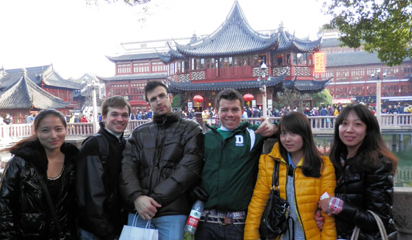 Tommi with his fellow interns in Shanghai