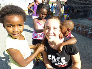 South Africa Volunteer and Kids 