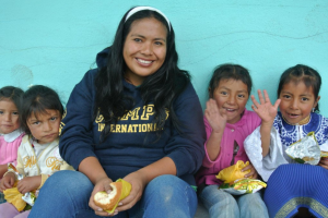 woman in children in ecuador