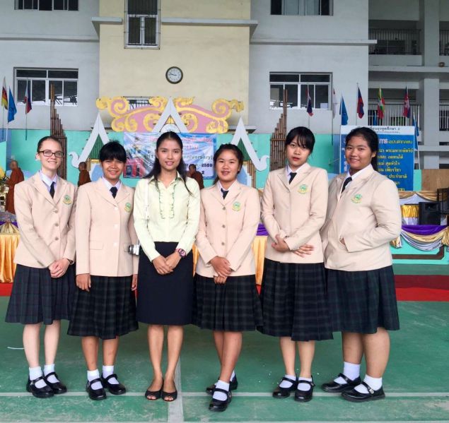 Quest students in Thailand