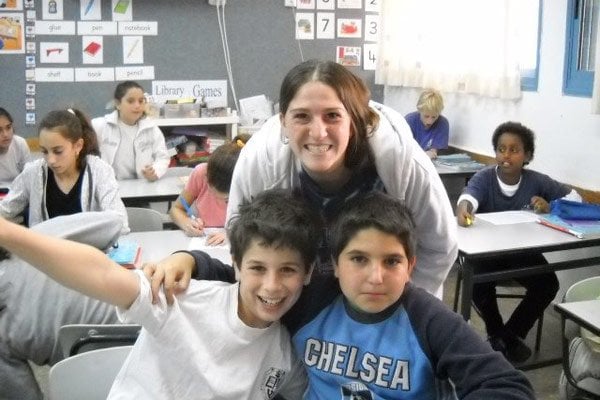 Rachel with kids at the elementary school she worked in Kiryat Gat