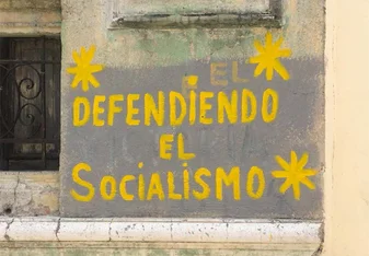 Defendiendo el socialismo