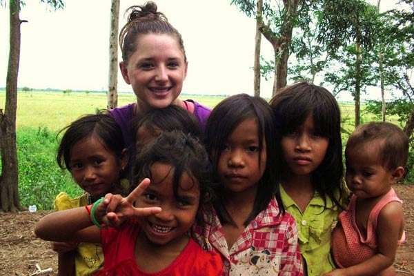 Erin volunteered and bonded with the children at the orphanage in Cambodia