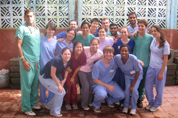 Olivia and the other medical volunteers in Nicaragua