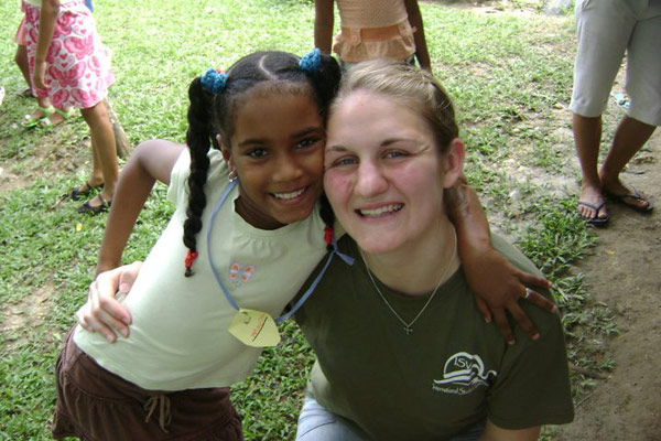 Cassie volunteered with children in the Dominican Republic with ISV