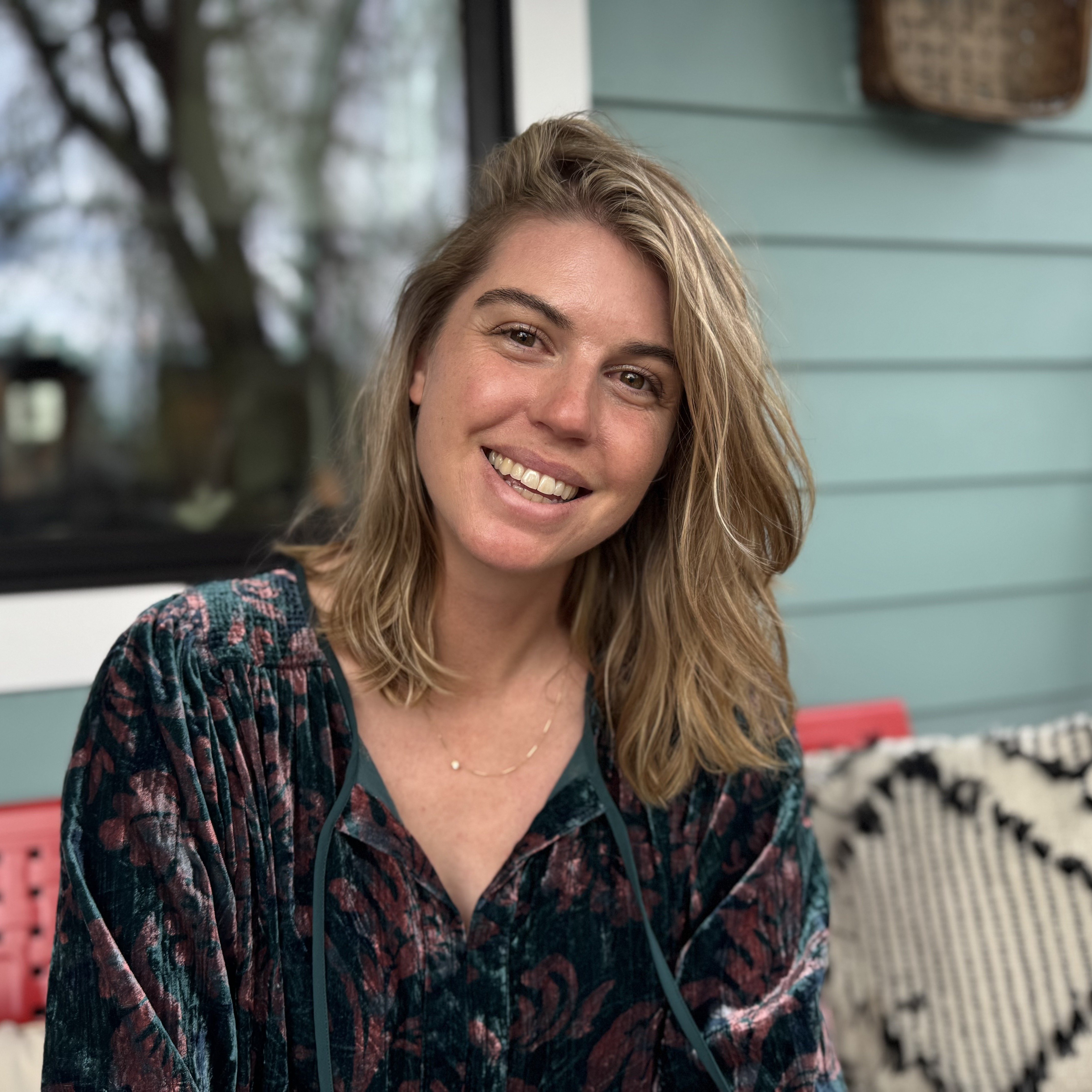 Zoe Treeson Bio