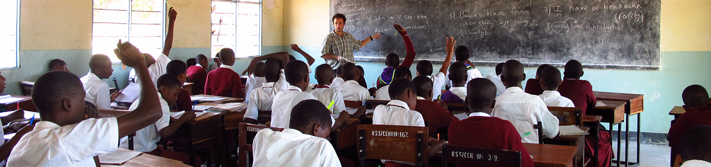 Volunteer Teaching Abroad Programs Go Overseas