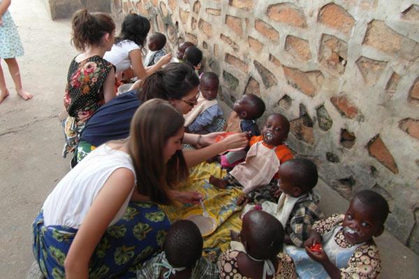 Tara volunteering at the children's orphanage during her free time