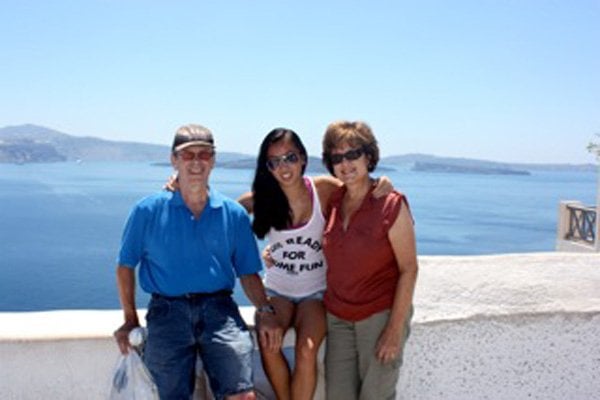 Volunteers in Greece at the ocean