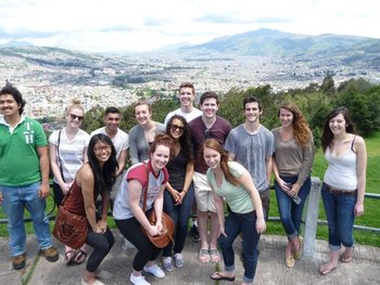 The Help, Learn and Discover volunteer group in Ecuador