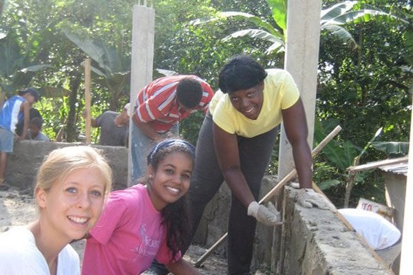 Volunteer and give back in the Dominican Republic with Global Routes
