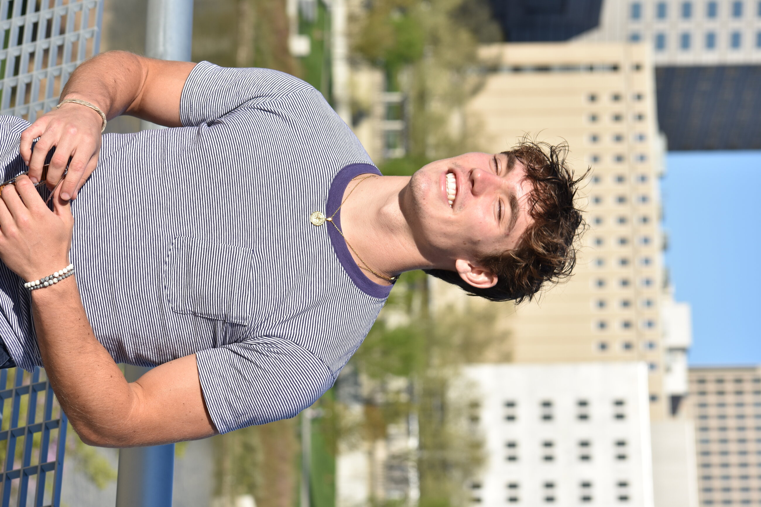 I don't know why my picture uploaded sideways