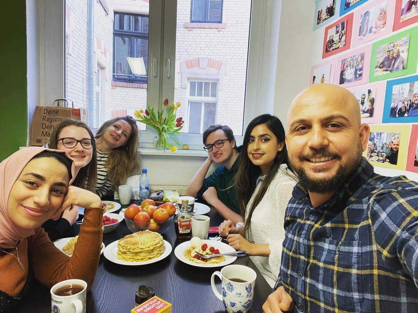 Breakfast at the centre