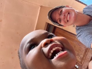 Those with nothing teach you "everything" on this trip
