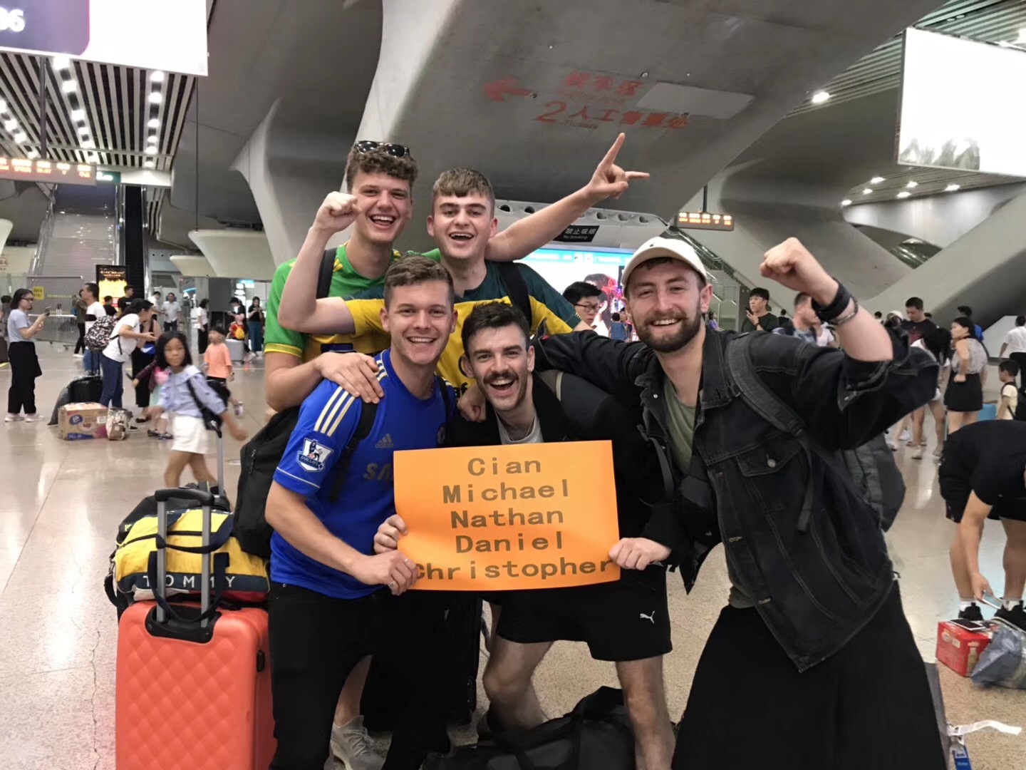 Tartan Army arrive in Guangzhou