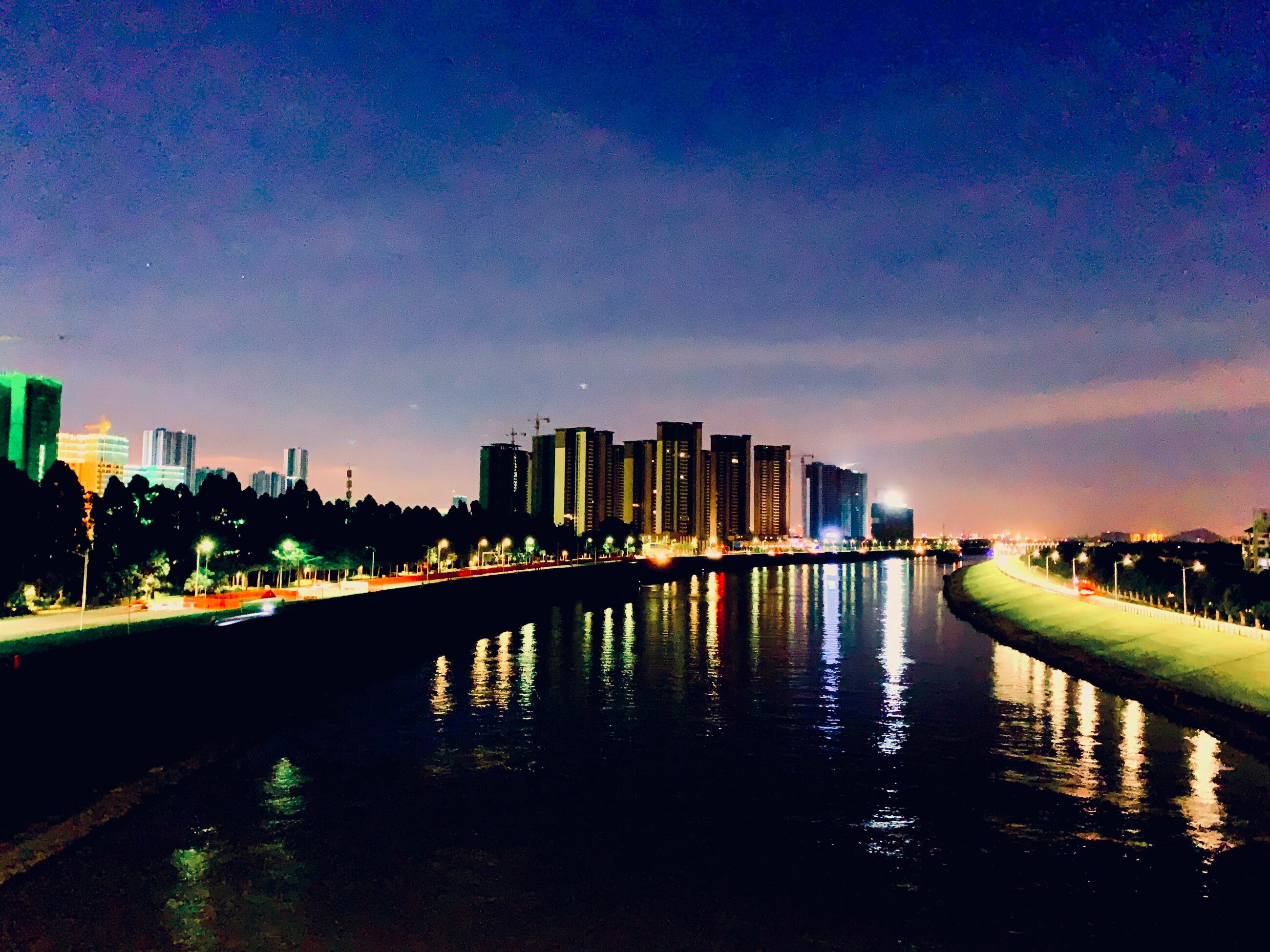 Cycling along the rivers of Foshan