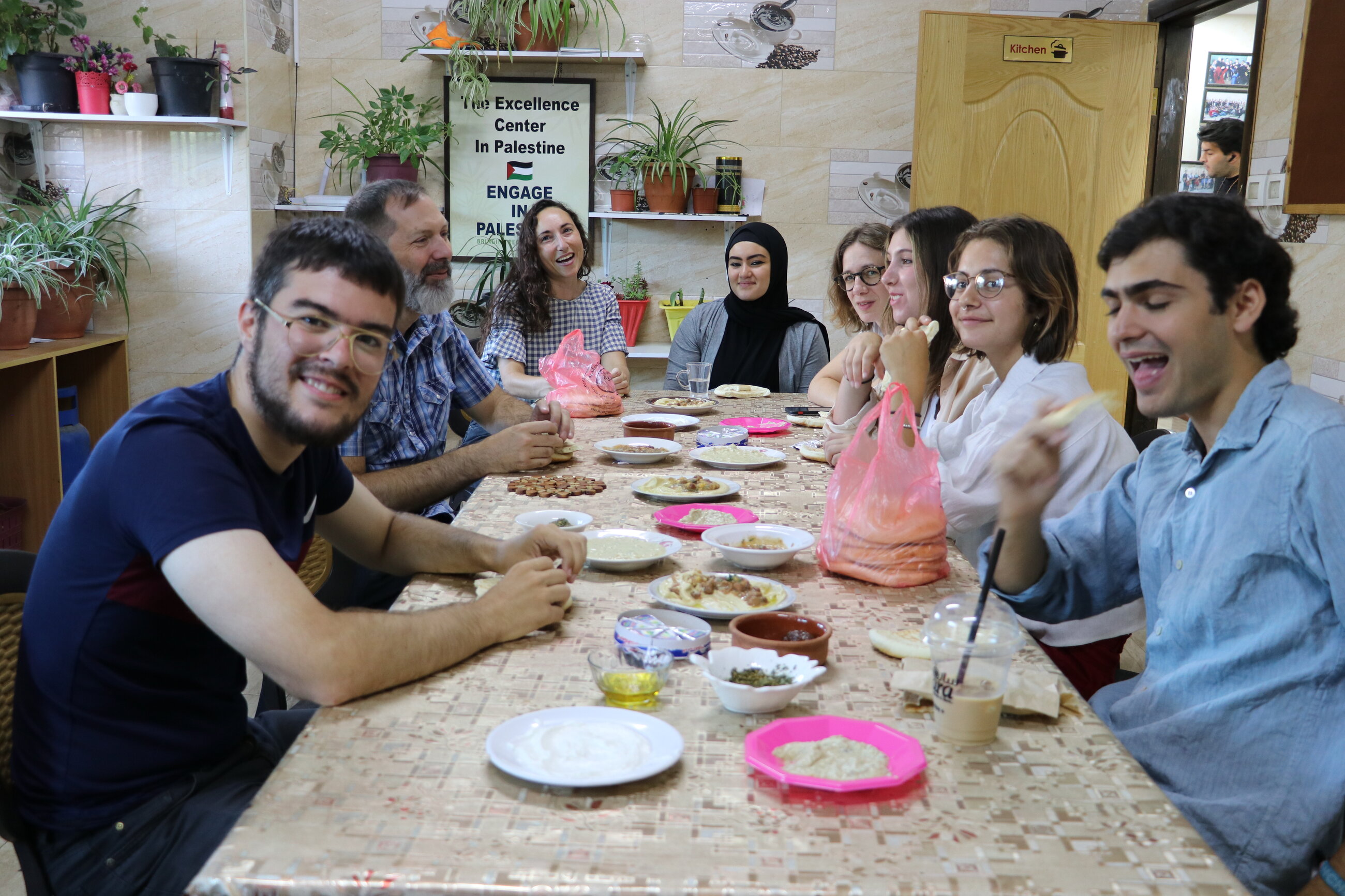 Breakfast at the center