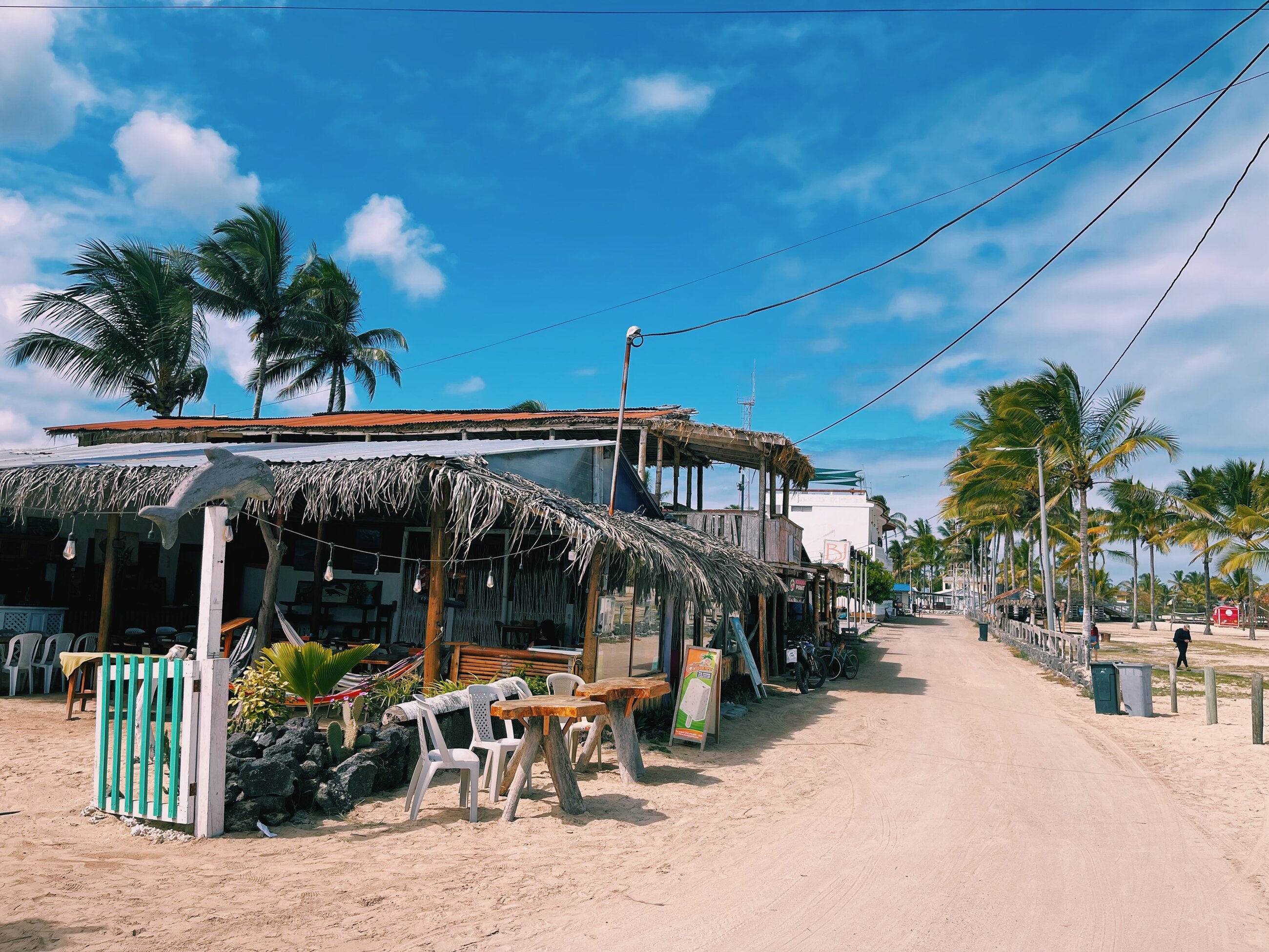 Road closest to the beach 