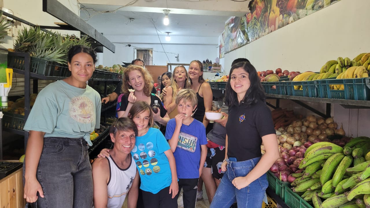 Learning about fruits and vegetables in Colombia