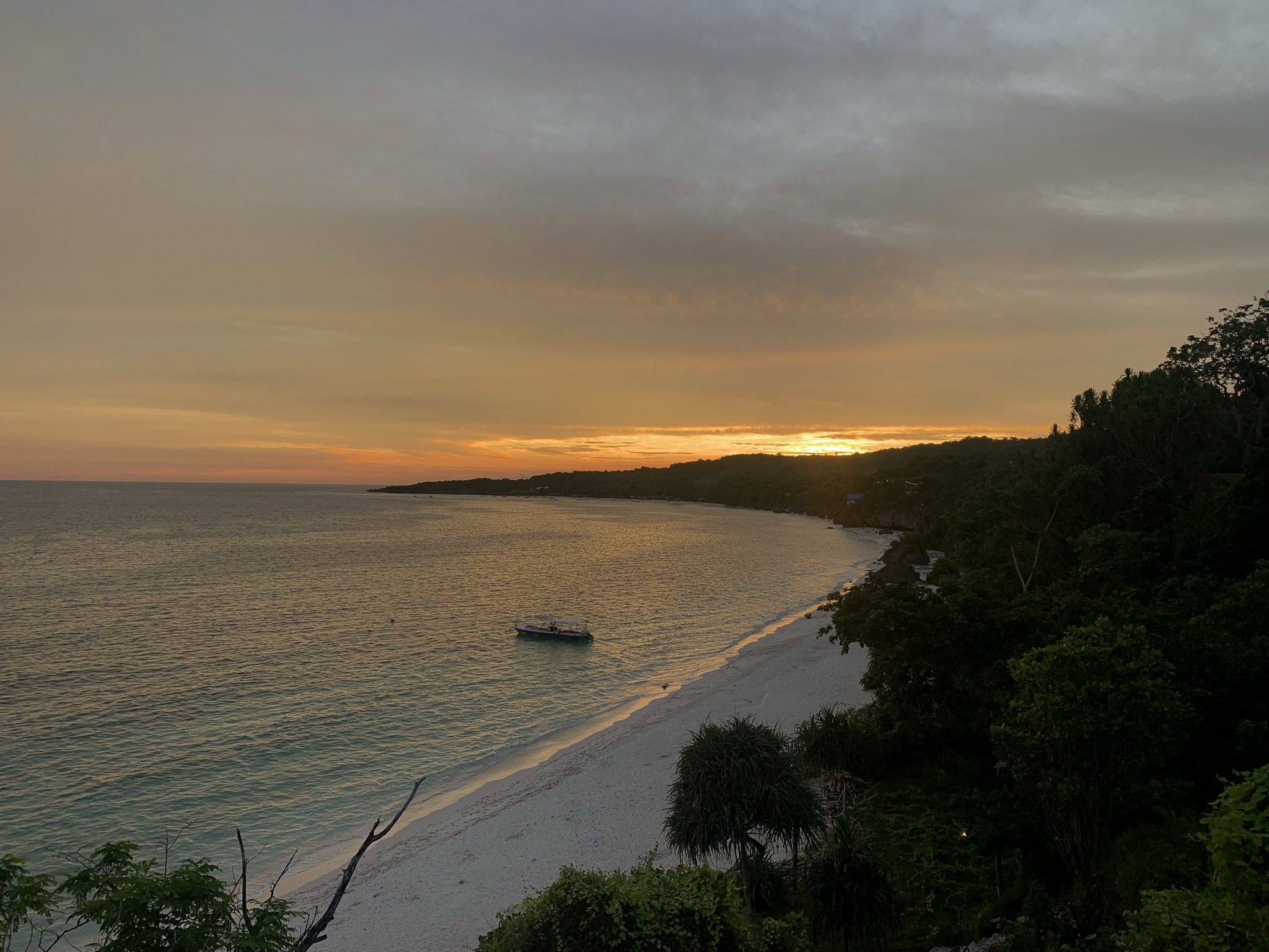 10/10 sunsets from the dive camp