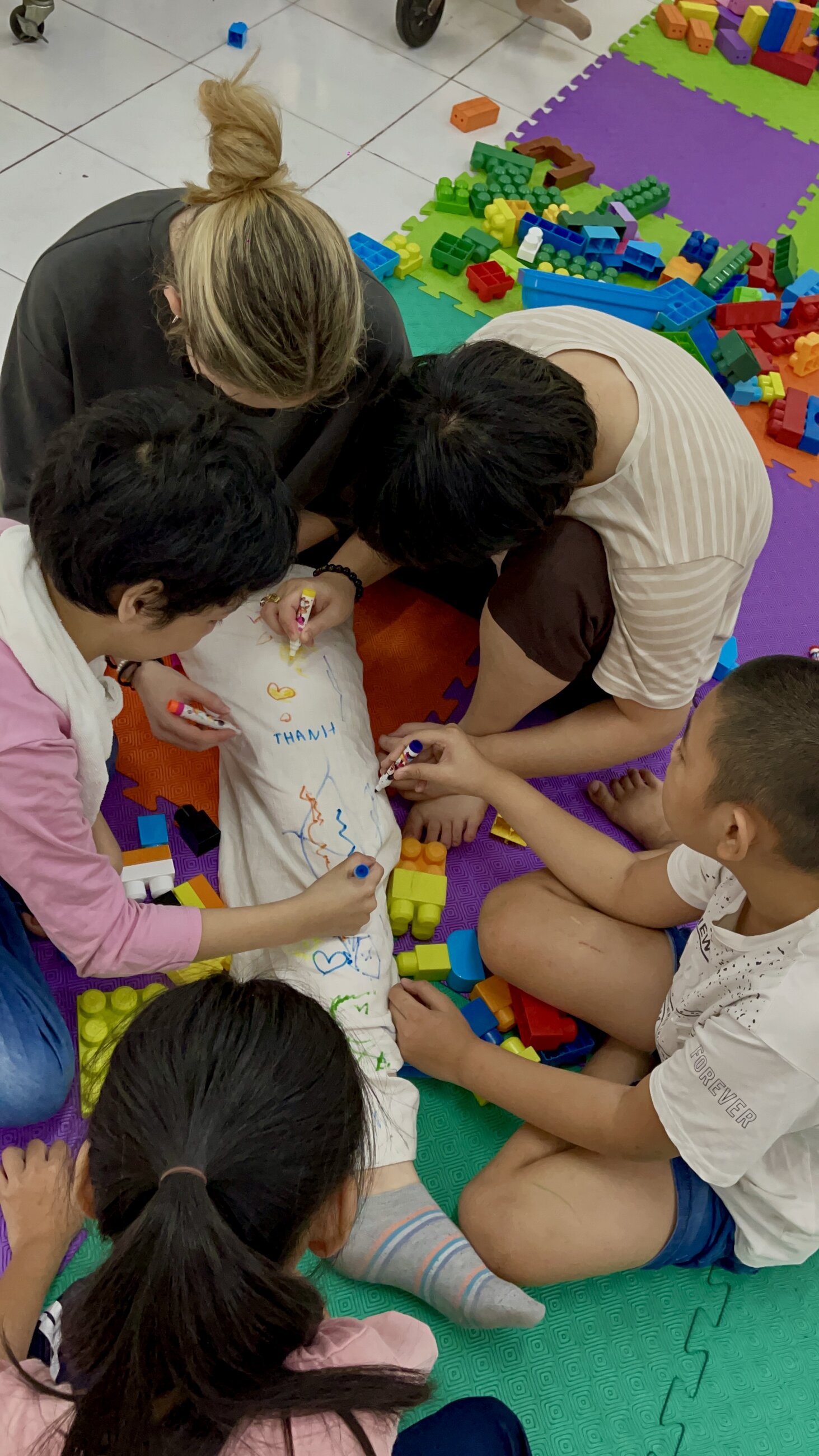 The kids loved to paint so we decided why don’t we paint my pants to remember them 