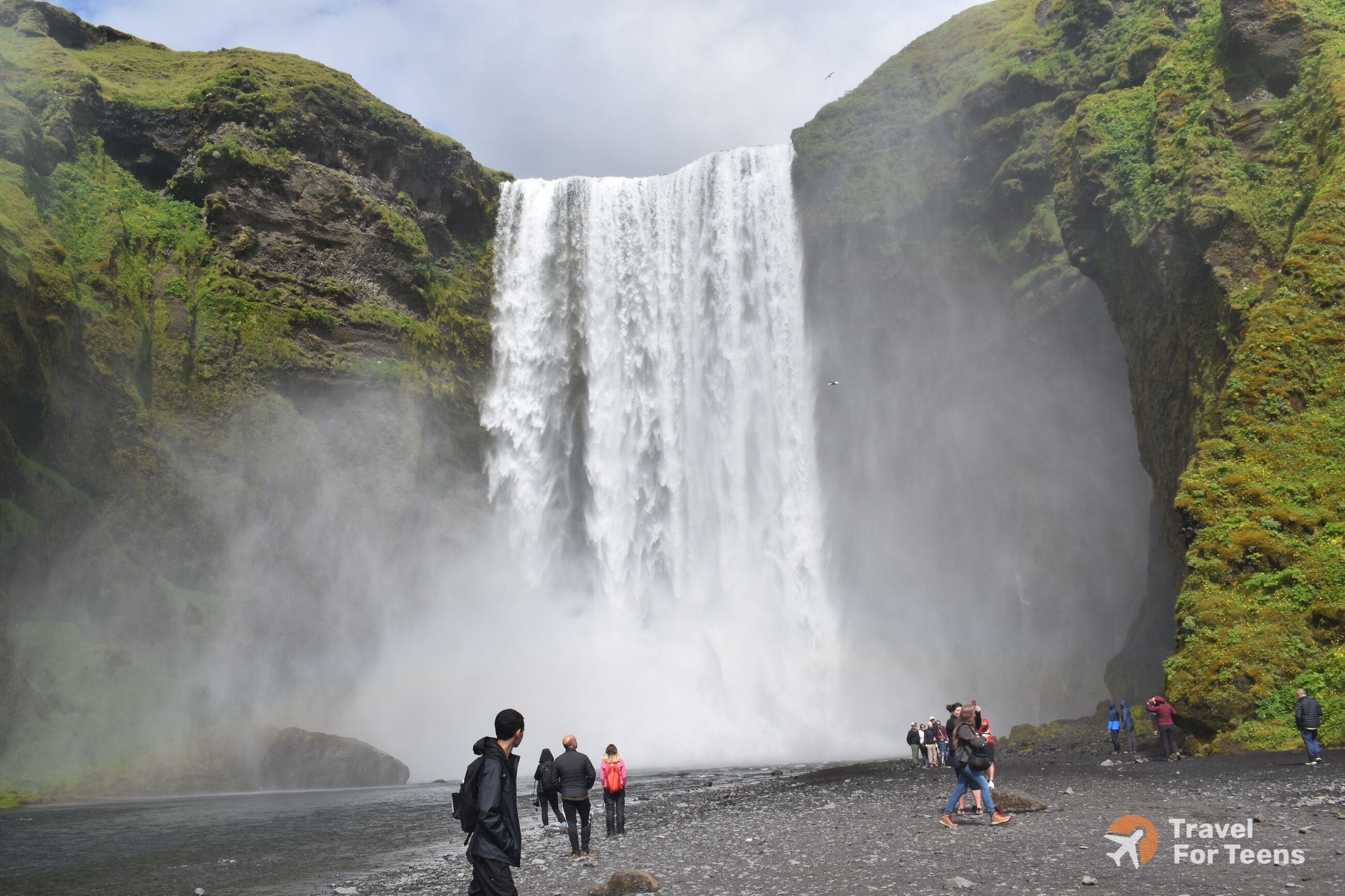 Skógafoss Waterfall