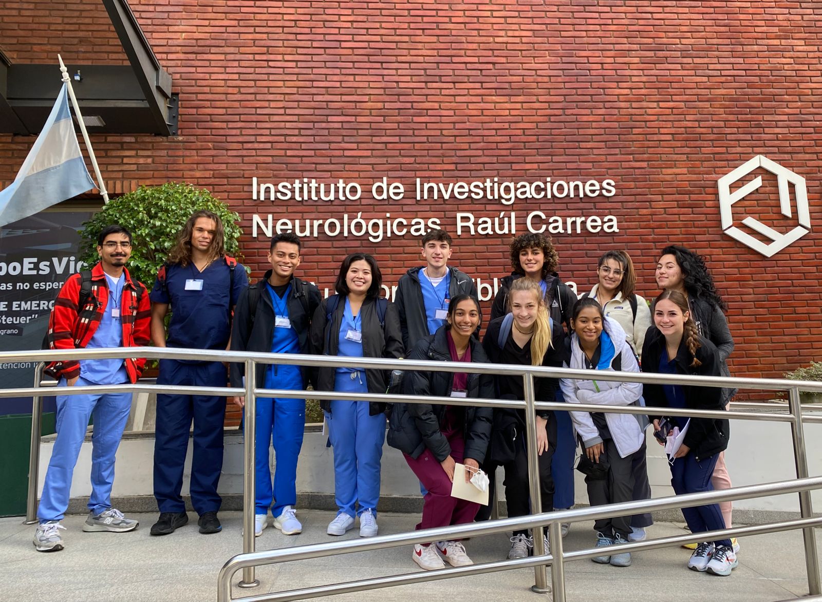 Group picture of all the students in the 2022 Summer Medical Spanish Immersion Program (the four students on the very left were all from CEA and the other students were from other study abroad providers)