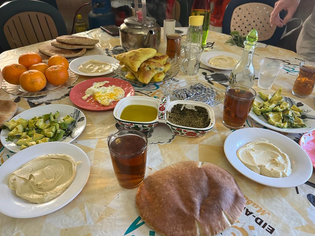Breakfast at the center