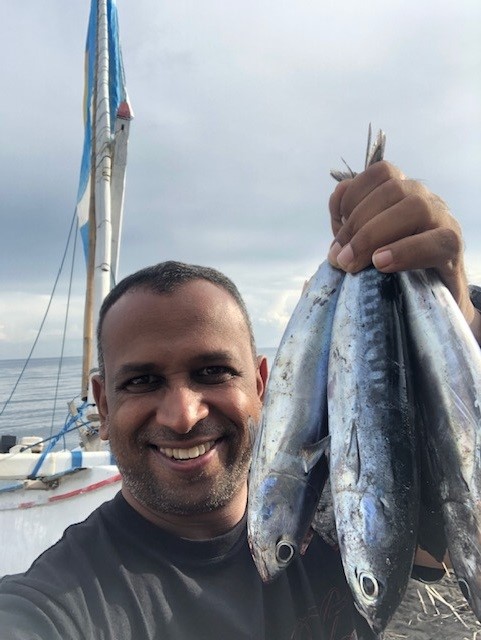 Morning catch with the fishermen at sea