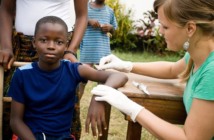 Medical field work with Work camp Africa Volunteers