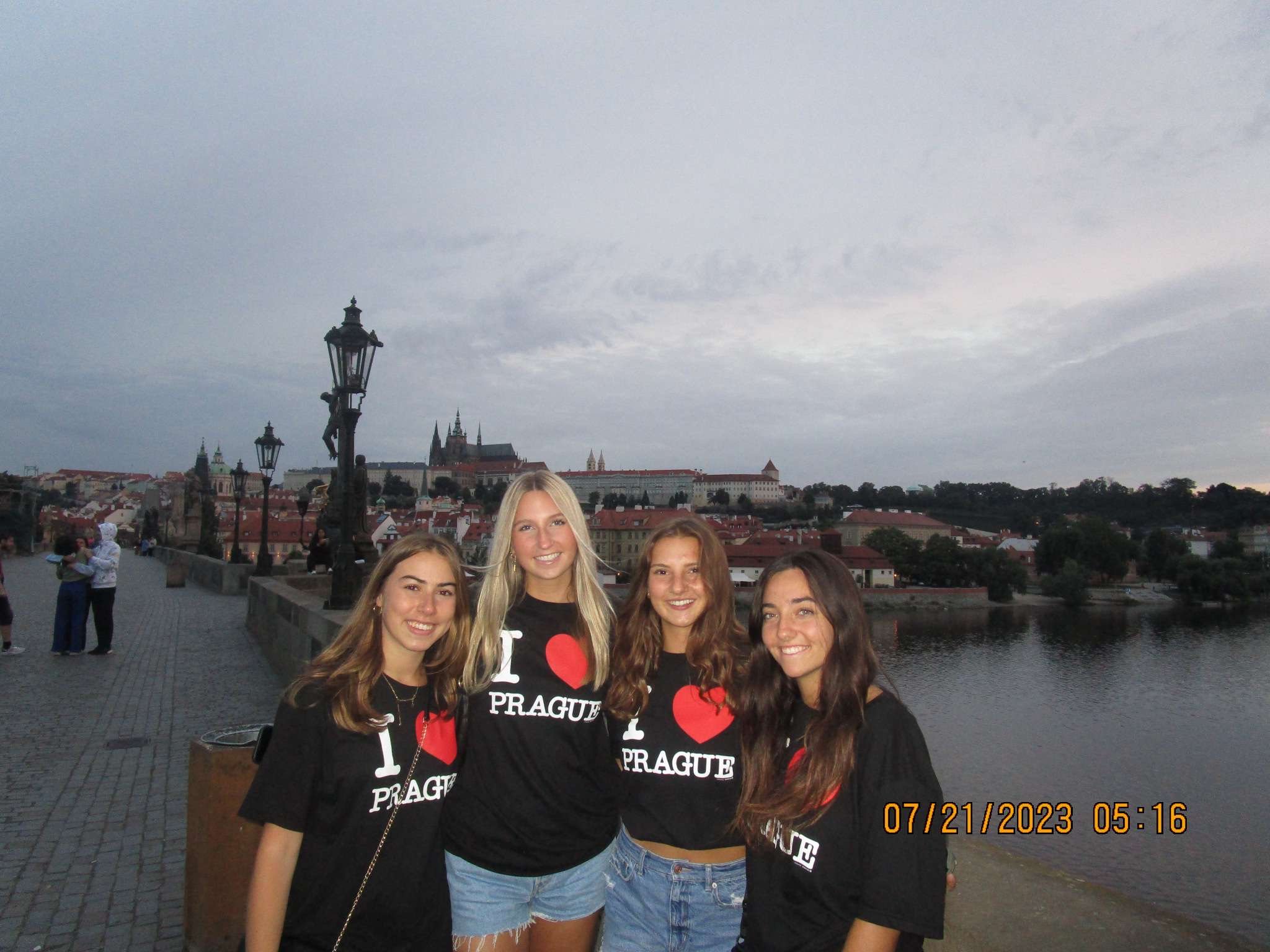 Sunrise at the Charles bridge on our last night!