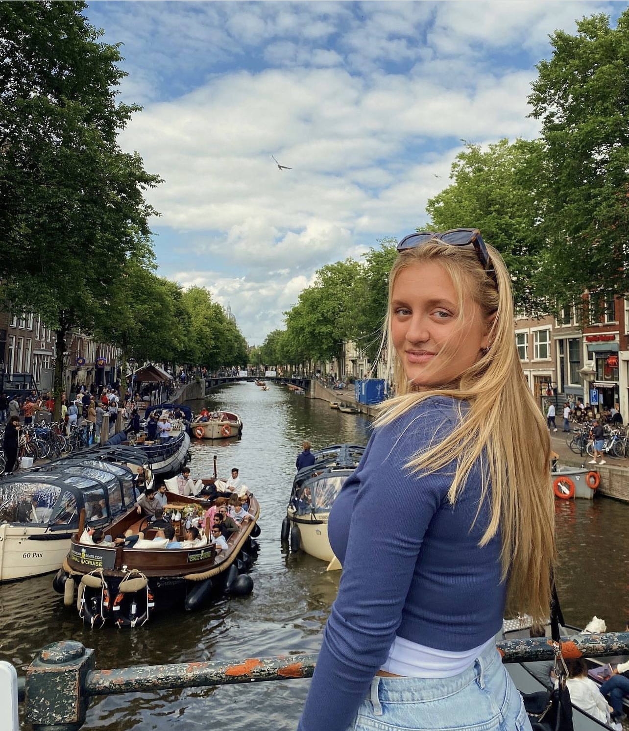 The boats and canals are so beautiful!