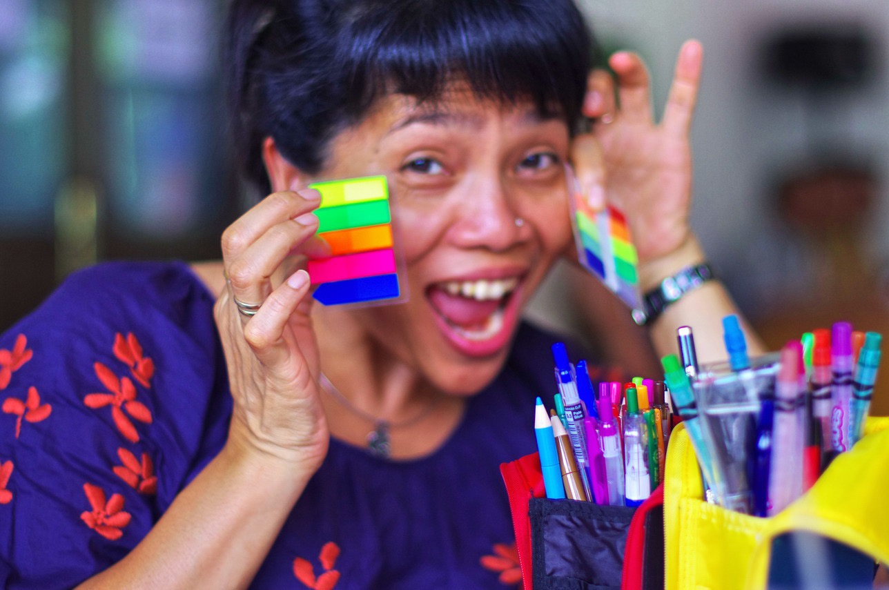Colors and teaching are my 'thing'.