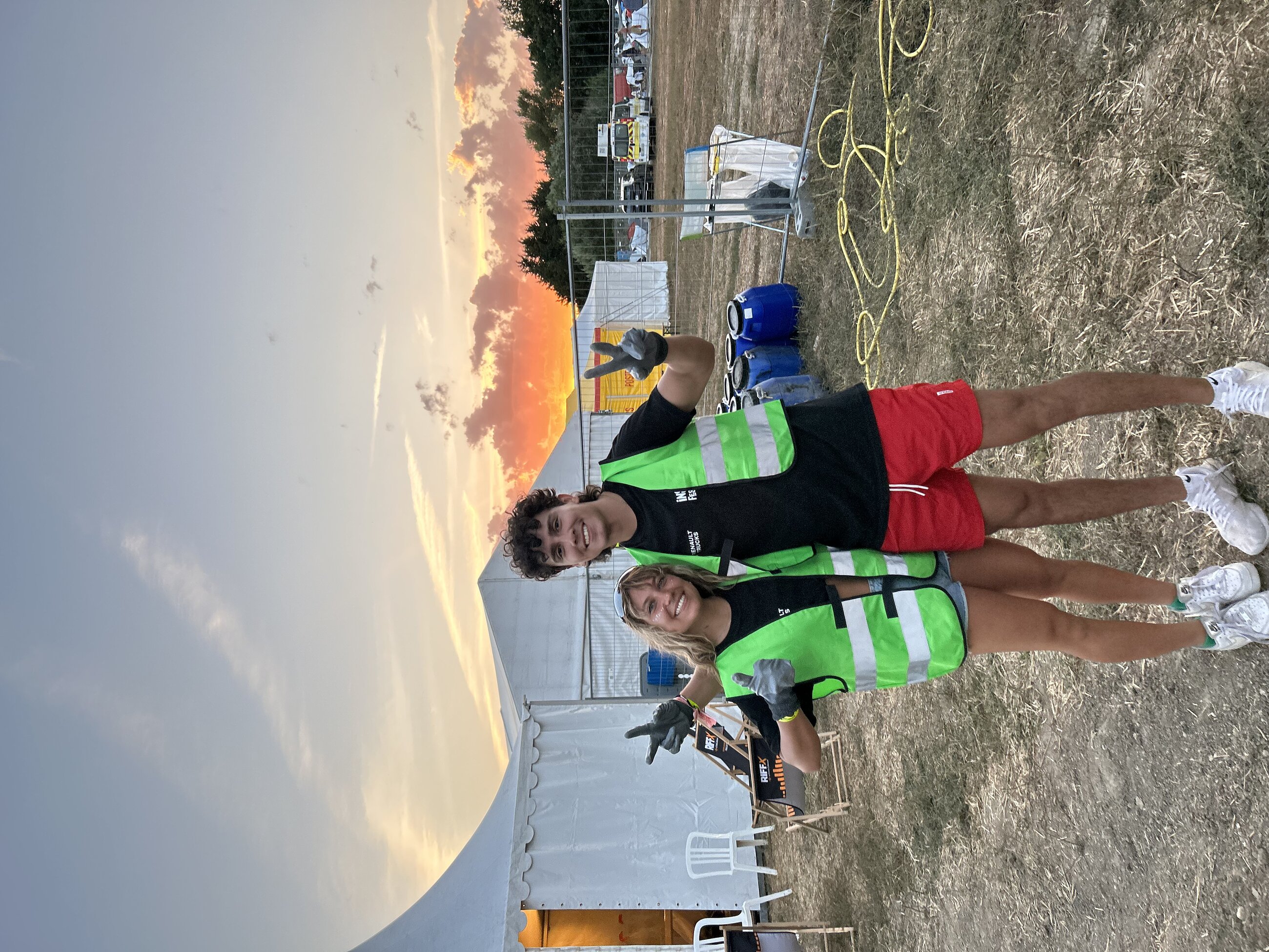 Volunteering with a friend