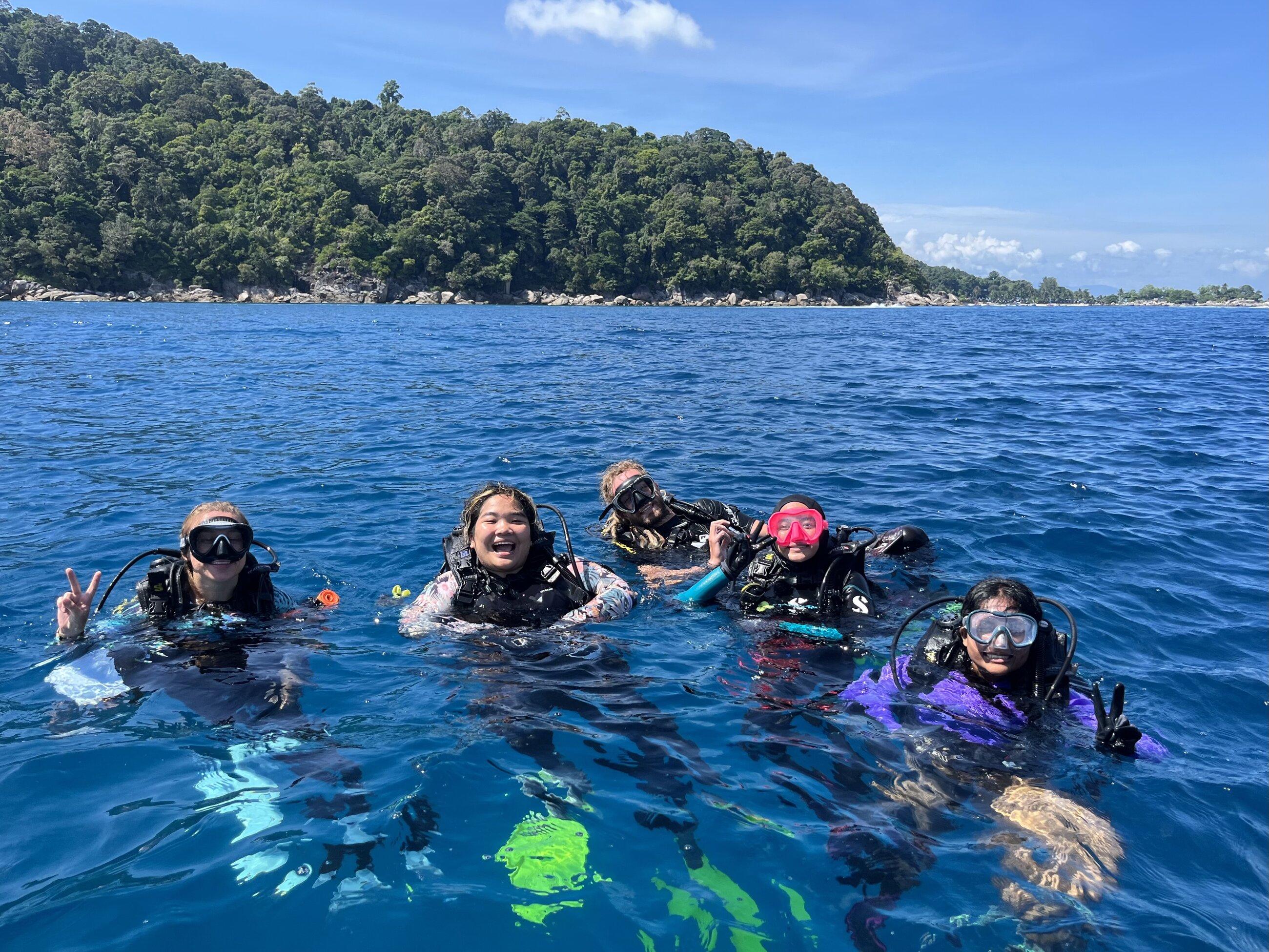 Reef Clean Up Dive