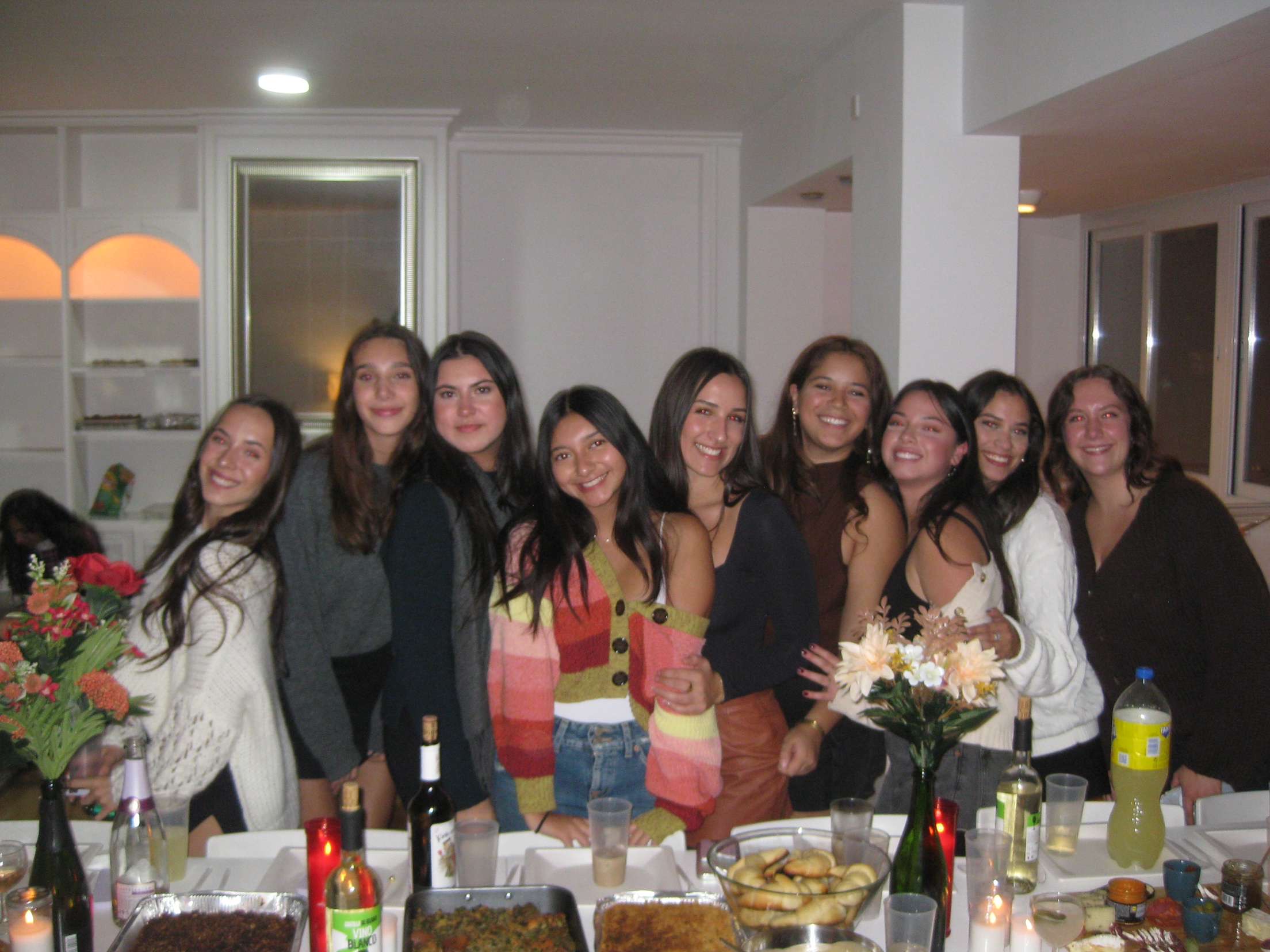 Roommate Friendsgiving