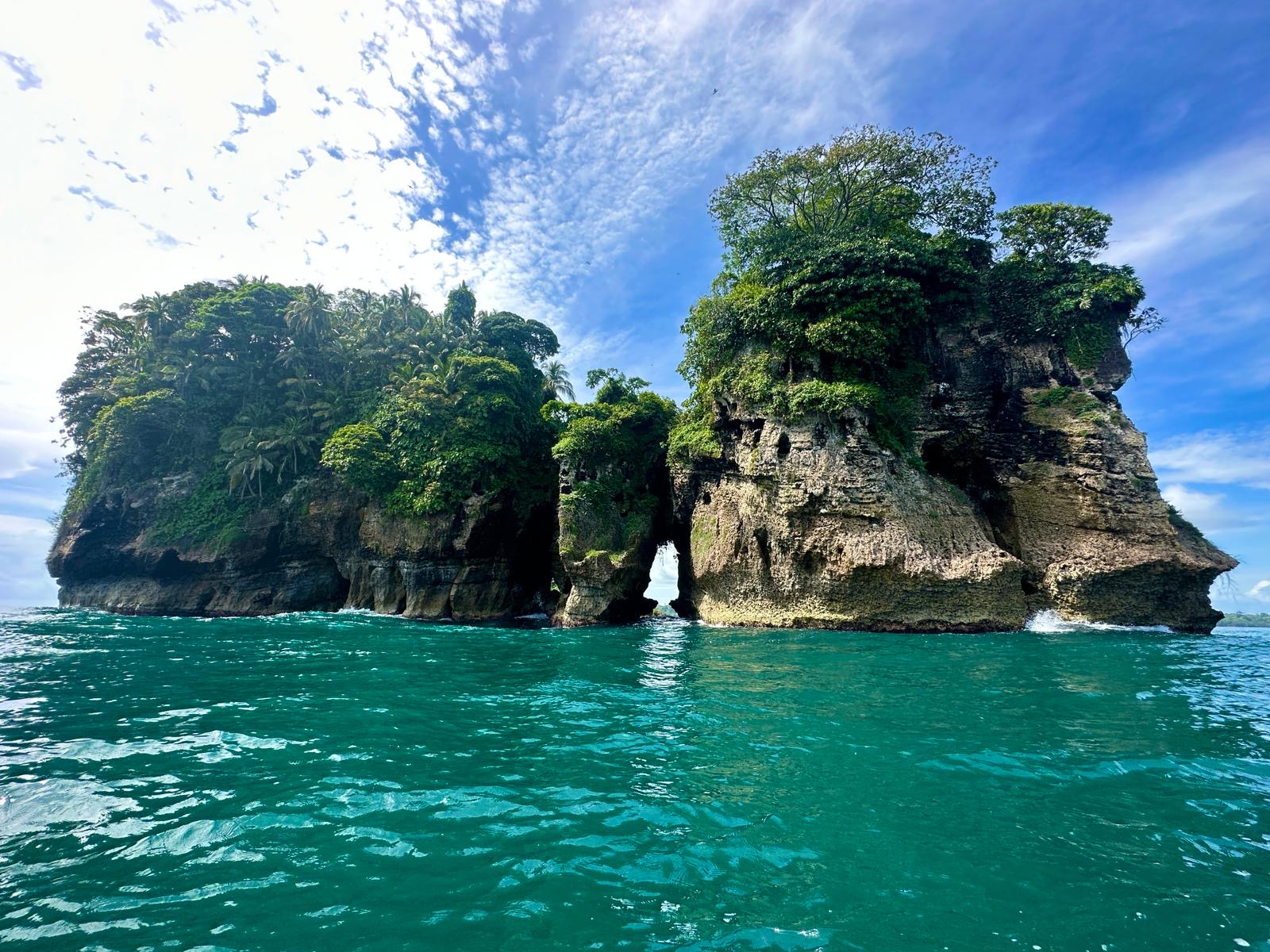Isla Bird (bird island) - so beautiful