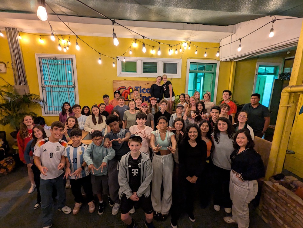 intercambio group photo