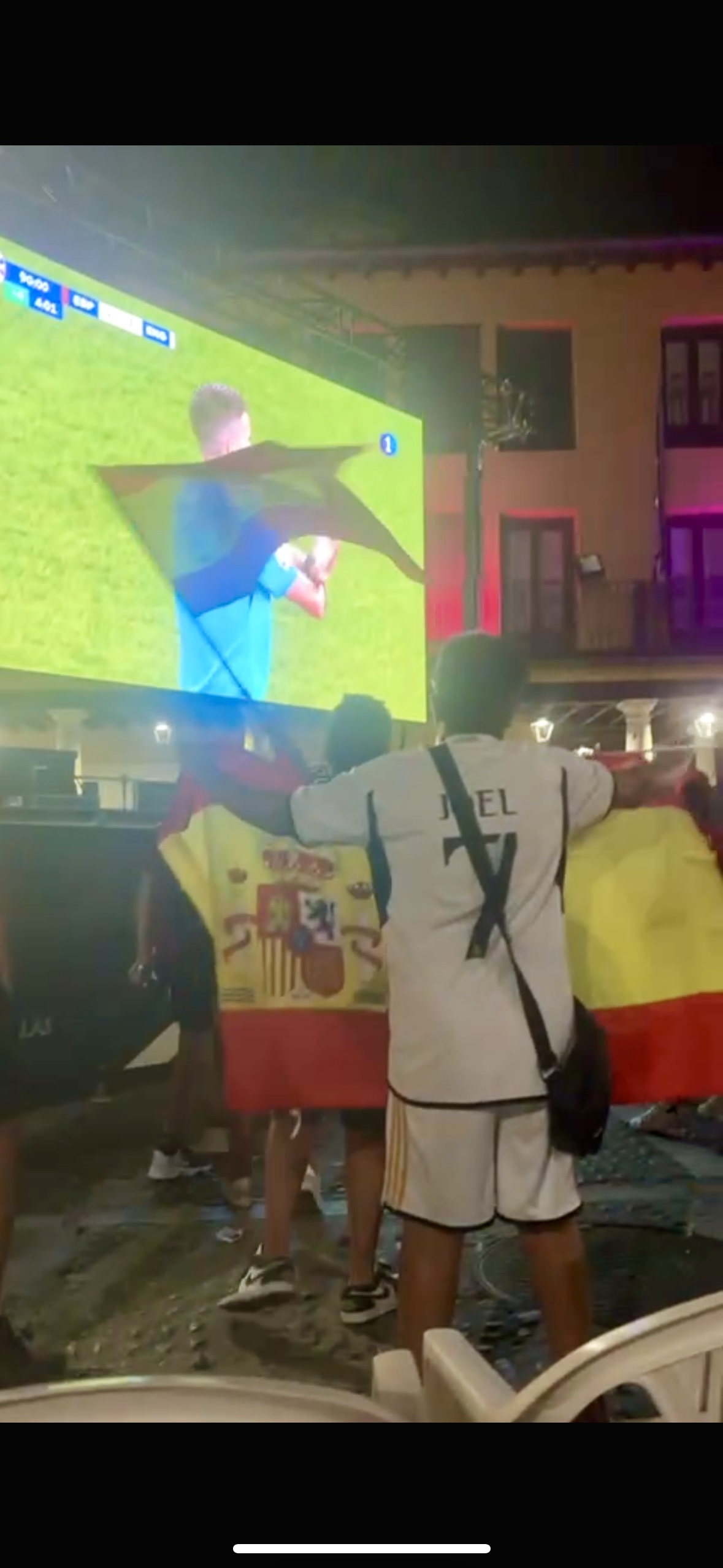 Watching Spain win (in the town square)