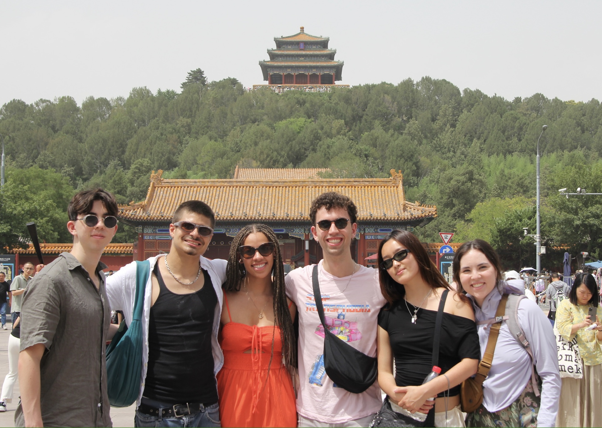 CET Students visiting the Forbidden City