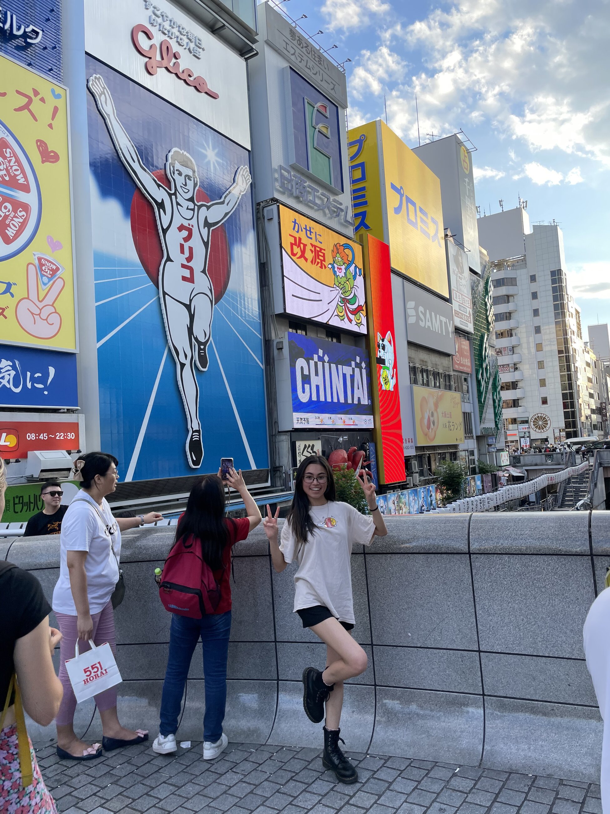 Glico Dotonbori Sign and me posing next to it in Dotonbori!