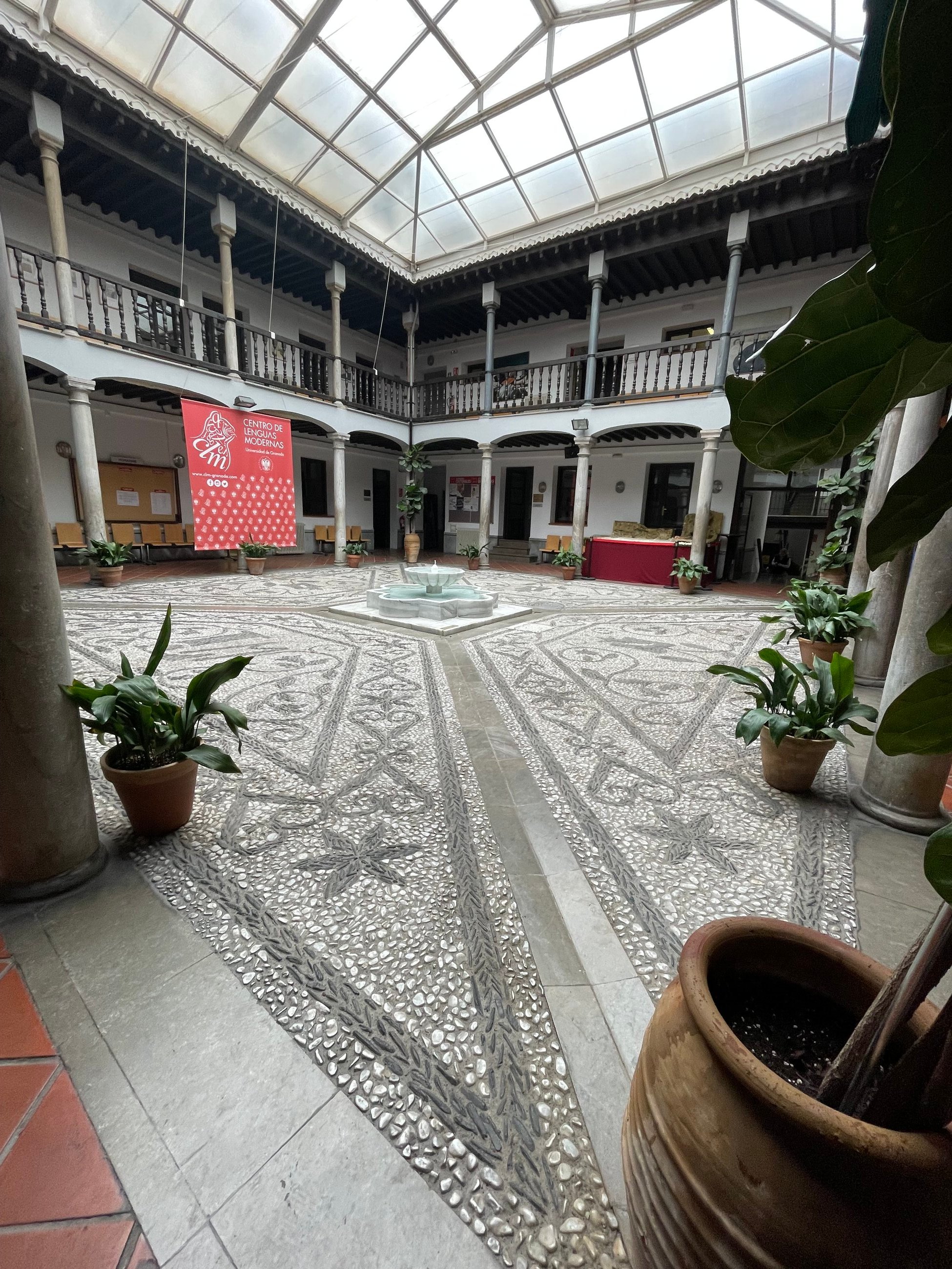 Centro de Lenguas Modernas