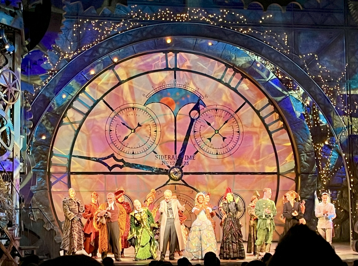 The cast of Wicked taking a bow