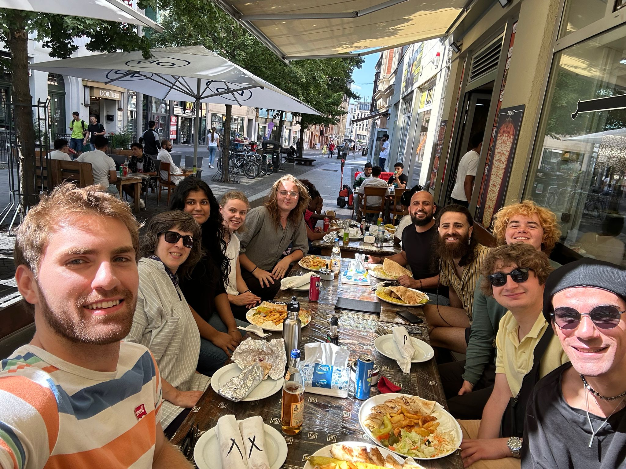 Group lunch out