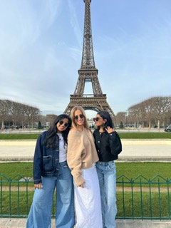 PARIS!