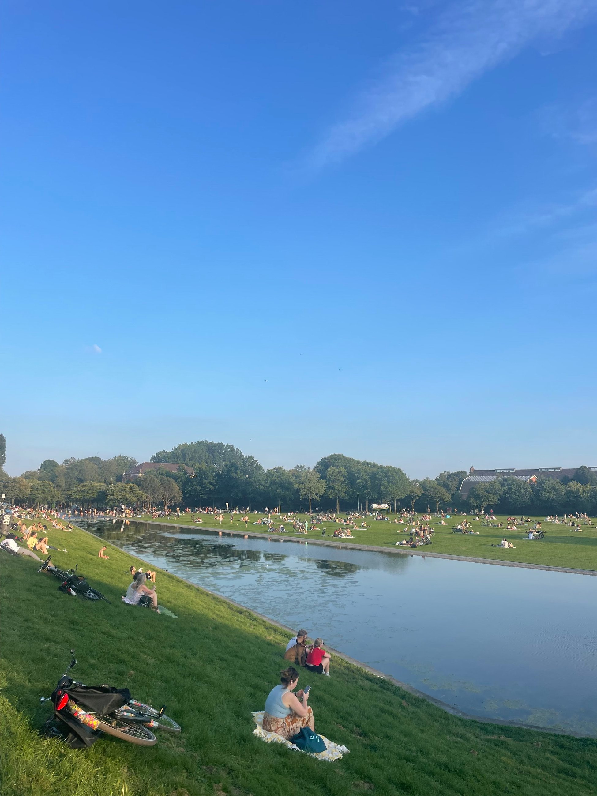 Westerpark, make favorte pace to run, read, grab food, through the frisbee with friends, ride my bike