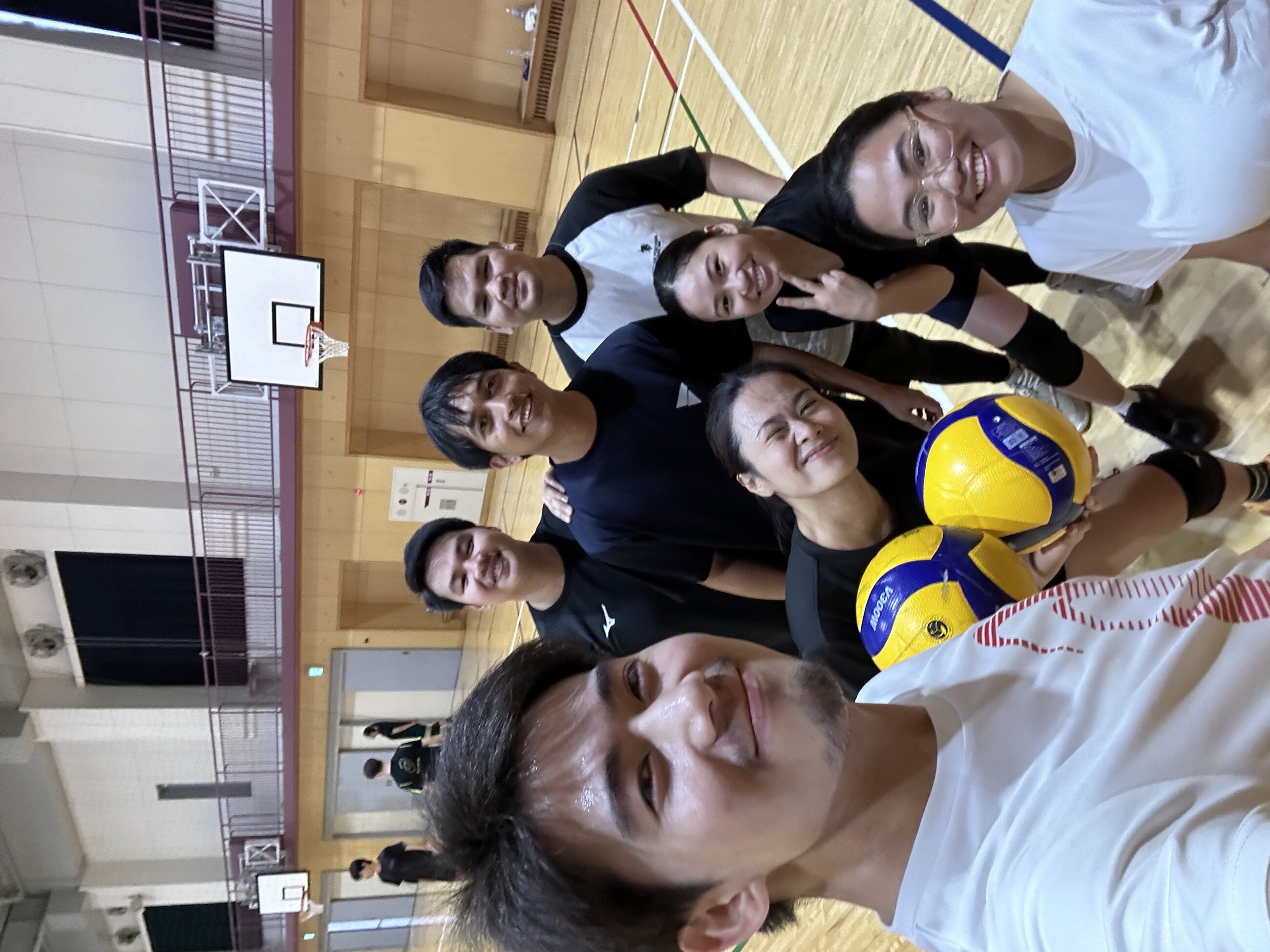 I learned a new sport, VOLLEYBALL
