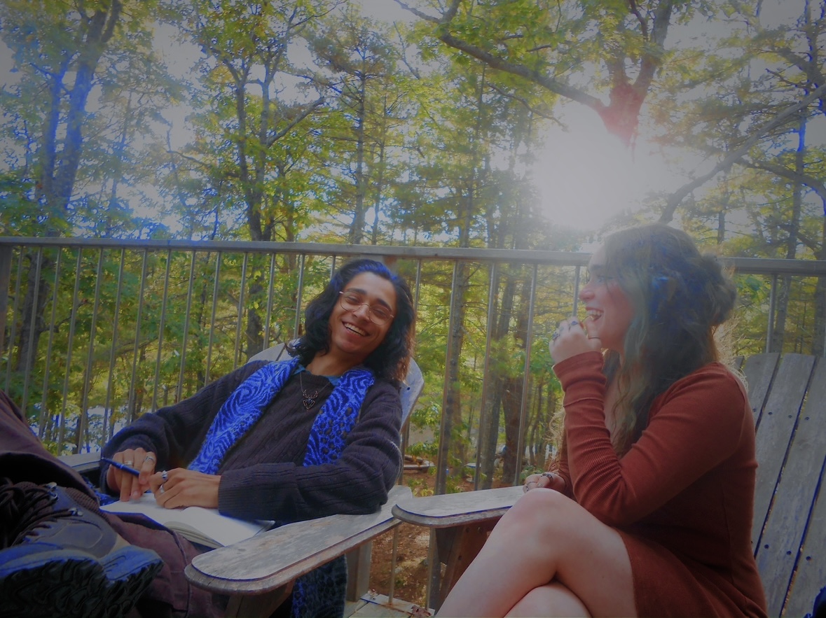 Gathering space balcony in the trees <3