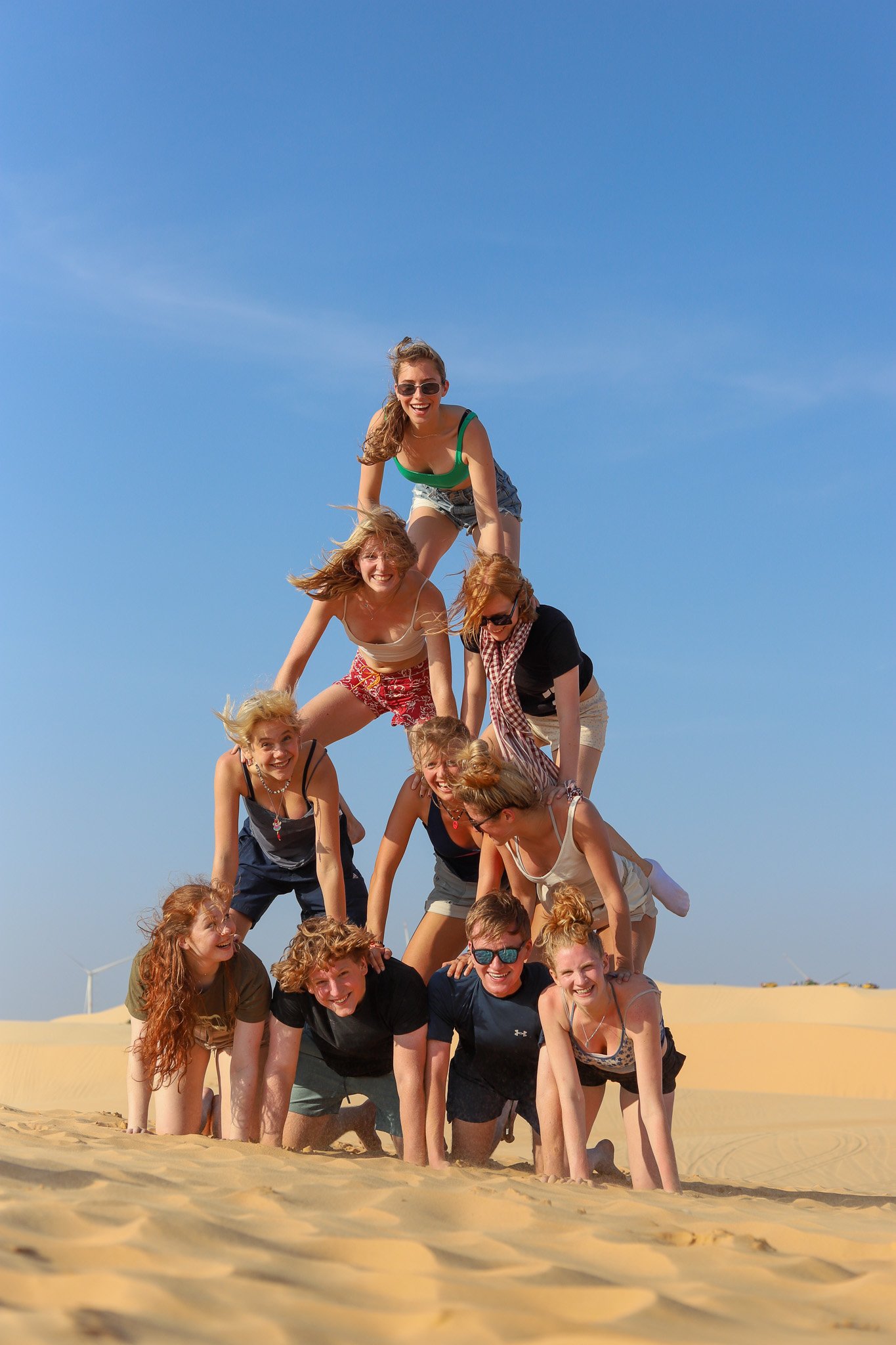 class pyramid lol